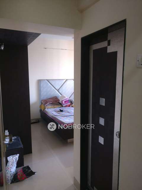 3 BHK Flat In Vraj Bhoomi Complex For Sale  In Kandivali West