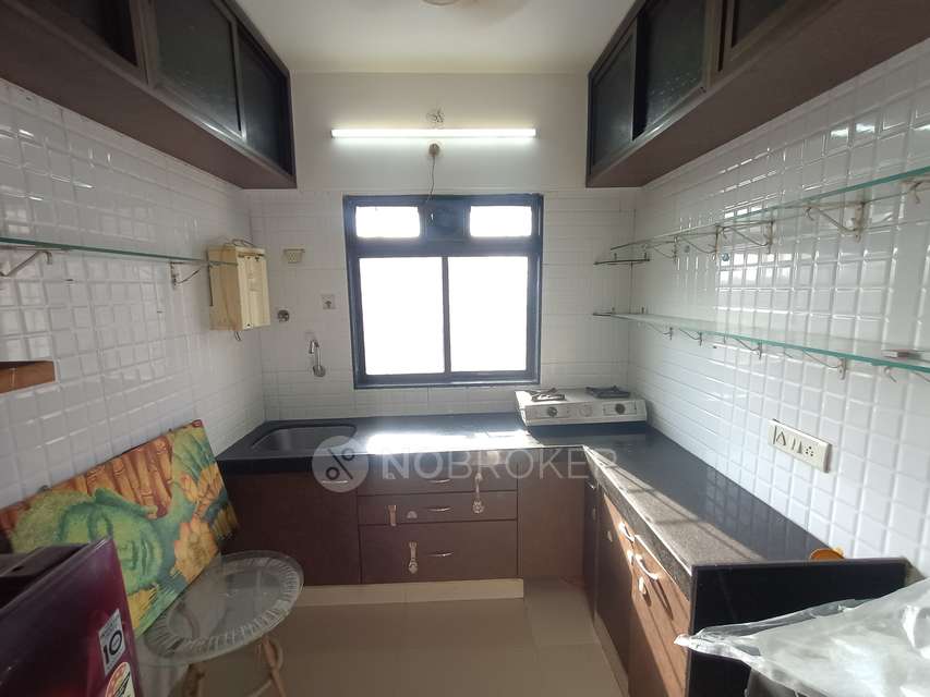 2 BHK Flat In Vedic Heights For Sale  In Kandivali East