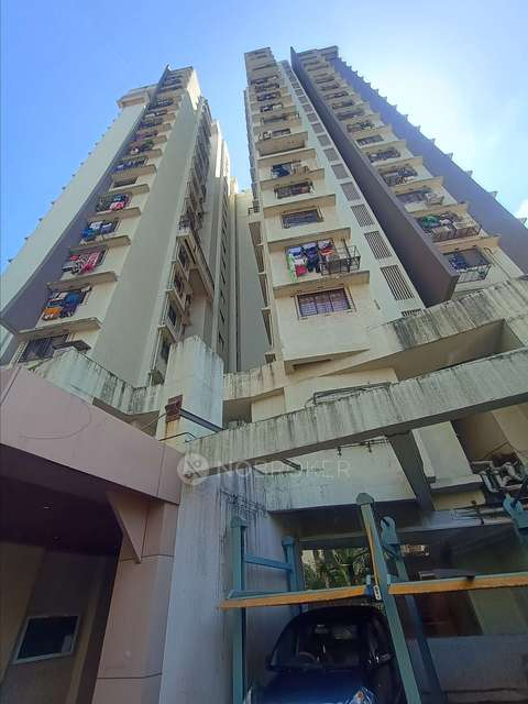 2 BHK Flat In Vedic Heights For Sale  In Kandivali East