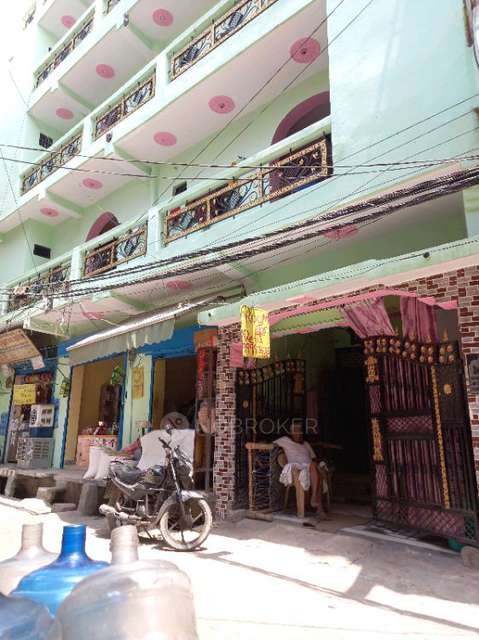 1 RK Flat for Rent  In Sector 44