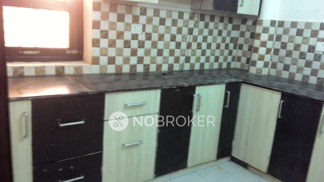 2 BHK Flat For Sale  In Kadipur