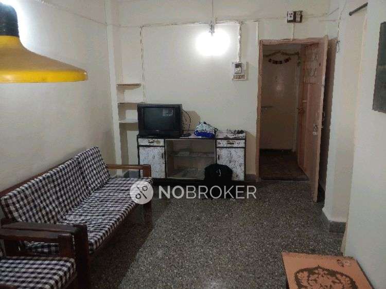 1 BHK Flat In Swarali Cooperative Housing Society for Rent  In Kothrud