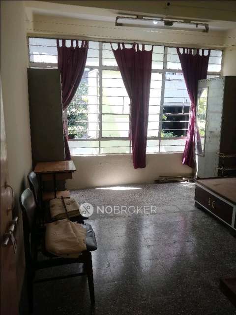 1 BHK Flat In Swarali Cooperative Housing Society for Rent  In Kothrud