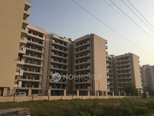 3 BHK Flat In Emerald Kunjean Height for Rent  In Sector 88 
