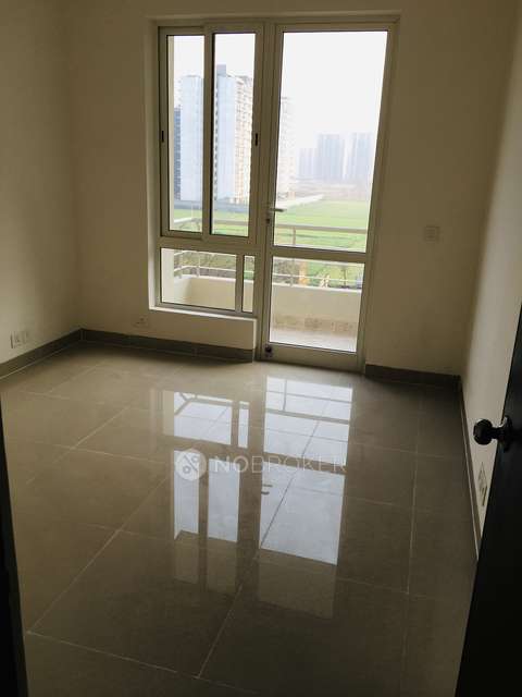 2 BHK Flat In Indiabulls Centrum Park for Rent  In Sector 103