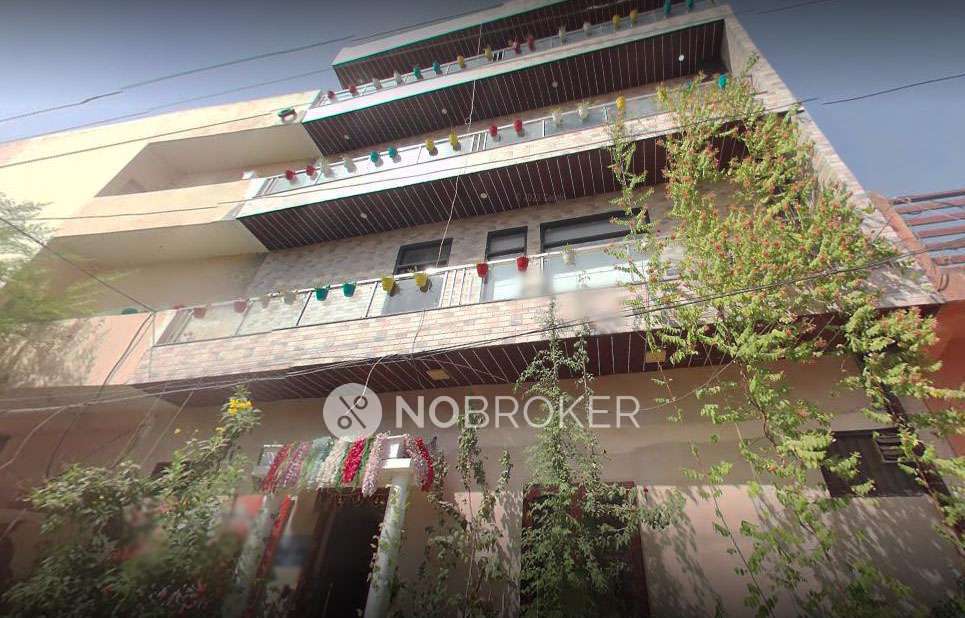 2 BHK Flat for Rent  In Sector 12,