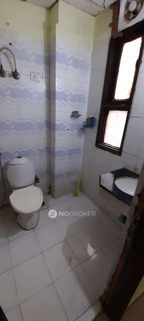 2 BHK Flat In Rajhans Premier Towers, Indirapuram For Sale  In Indirapuram