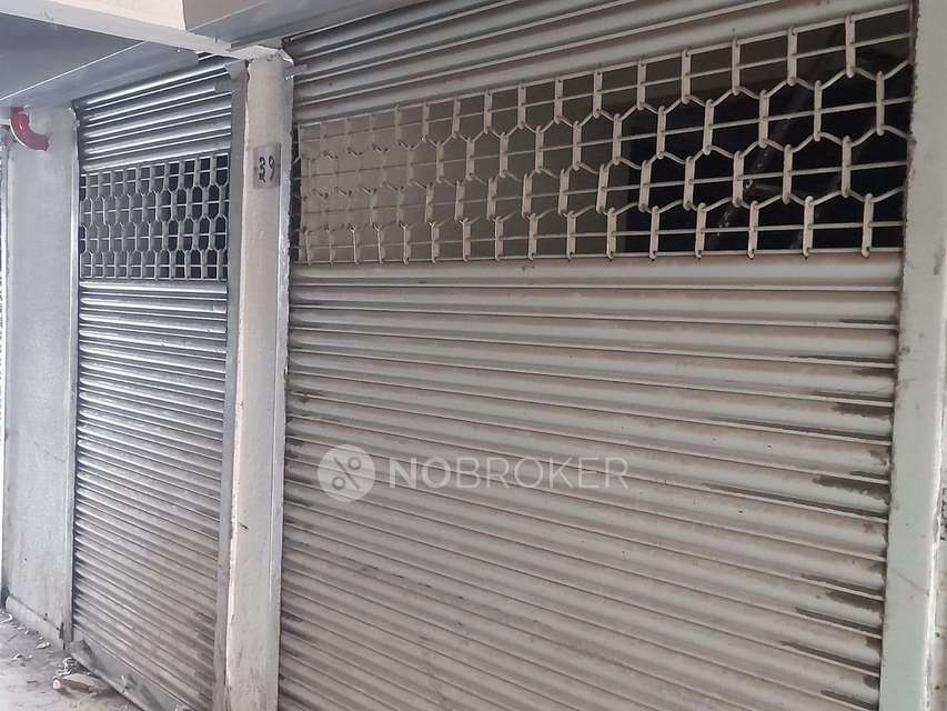 Shop in New Nana Peth, Pune for sale 