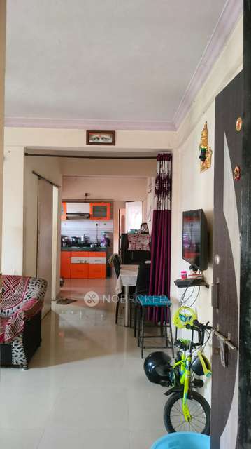 2 BHK Flat In Thorat Heights For Sale  In Trimurti Vihar