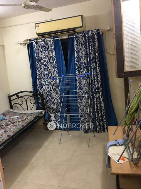 2 BHK Flat In Platinum Building For Sale  In Andheri West