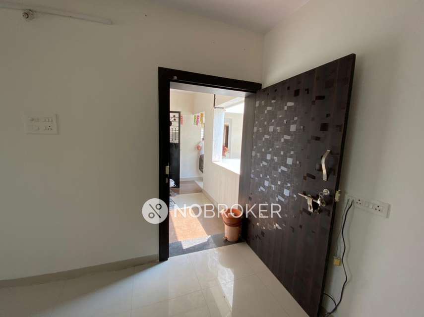 2 BHK Flat For Sale  In Mundhwa
