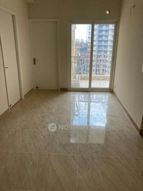 2 BHK Flat In Gaur City 7th Avenue for Rent  In Sector-4