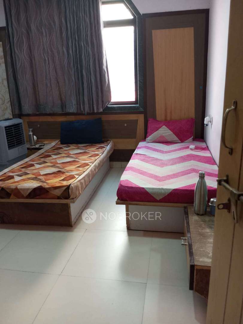 PG for Girls in Karve Nagar