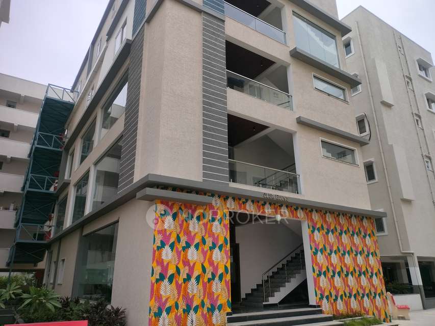 3 BHK Flat In Swathi&#39;s Skyline For Sale  In Gajularamaram