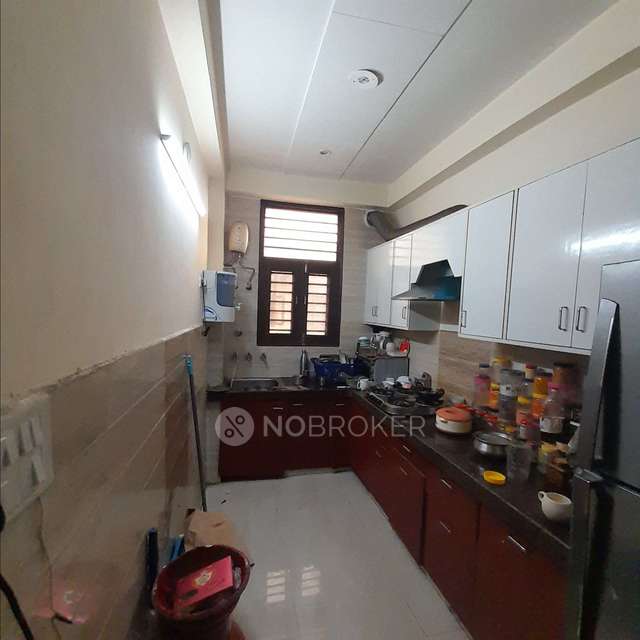 4 BHK Flat In Samridhi Apartment For Sale  In Patel Nagar