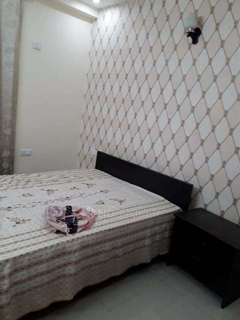 4 BHK Flat In Samridhi Apartment For Sale  In Patel Nagar