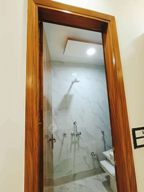 3 BHK Flat In Standalone Building  For Sale  In Mohan Garden