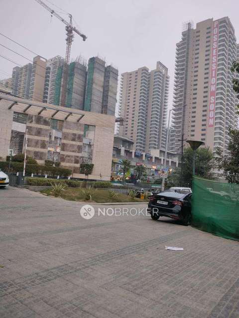 3 BHK Flat In Panchsheel Green2 For Sale  In Panchsheel Greens 2