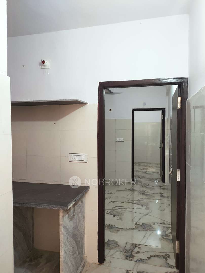 Independent House Bharat Nagar Rent WITHOUT BROKERAGE Unfurnished 1