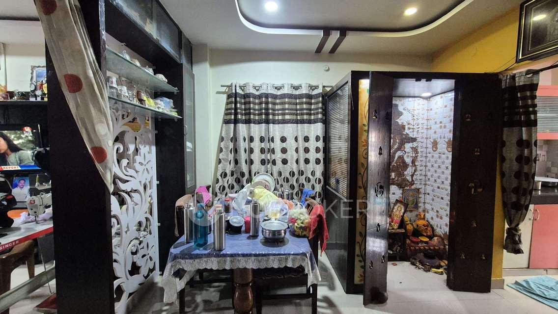 2 BHK Flat In Sai Balaji Complex For Sale  In Gajularamaram