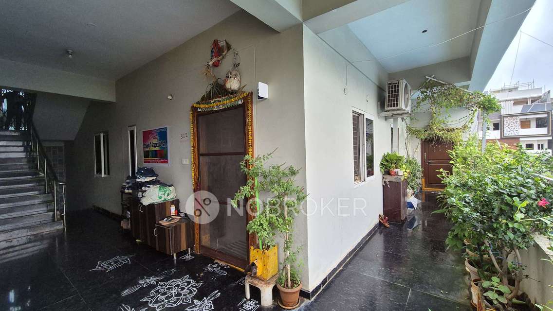 2 BHK Flat In Sai Balaji Complex For Sale  In Gajularamaram