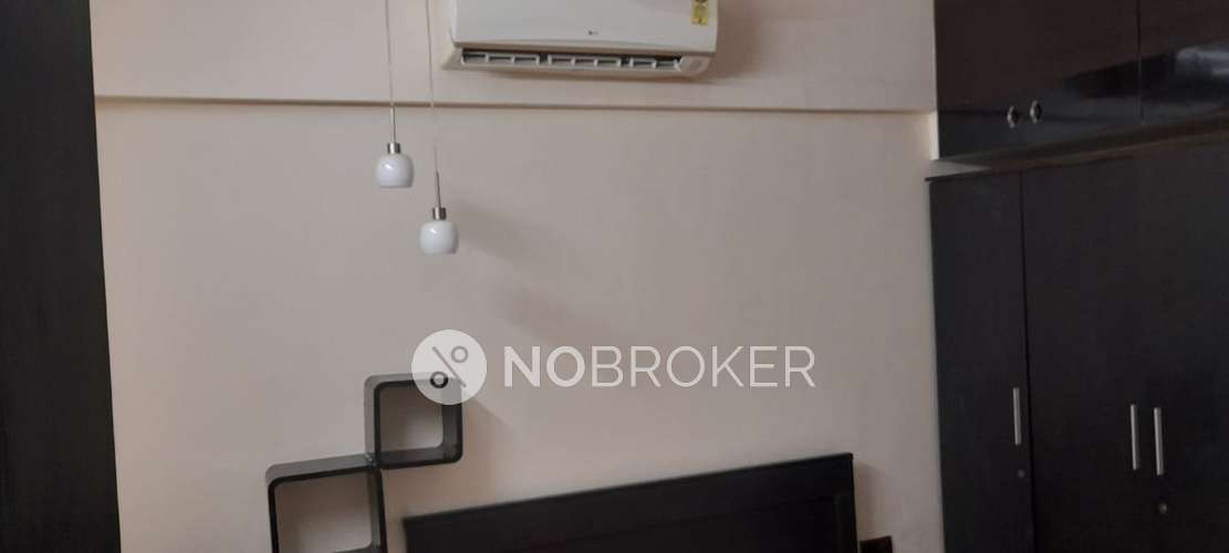 2 BHK Flat In Krishna Building For Sale  In Borivali East