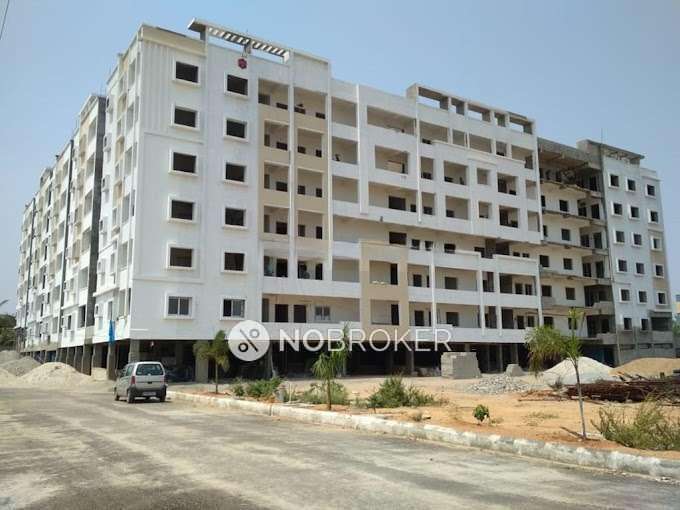 2 BHK Flat In Venkatadhri Heights For Sale  In Chowdariguda,