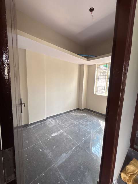1 BHK Flat In Standalone Building  for Lease  In Banashankari