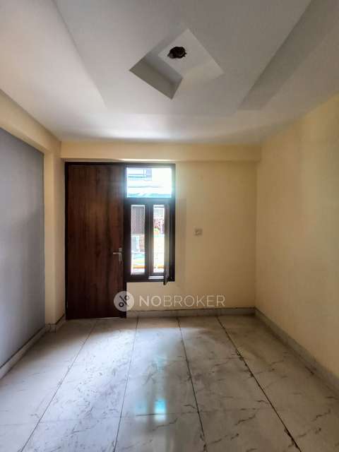 3 BHK Flat In Pragathi Apartment For Sale  In Mahavir Enclave Part 1