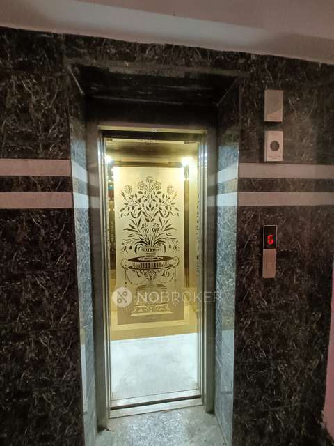 3 BHK Flat In Pragathi Apartment For Sale  In Mahavir Enclave Part 1