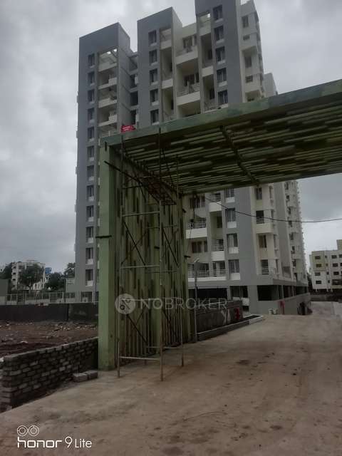 2 BHK Flat In Majestique Oasis for Rent In Wagholi