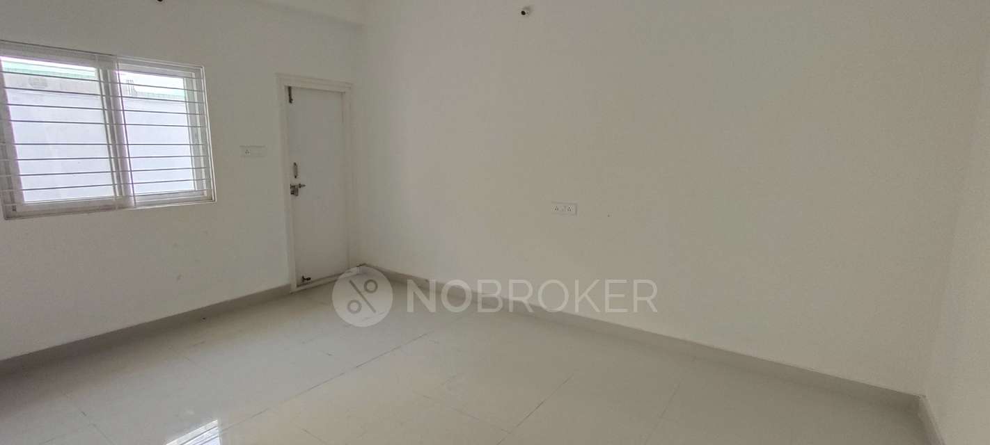 3 BHK Flat In The Tulip Apartment For Sale  In Sainikpuri 