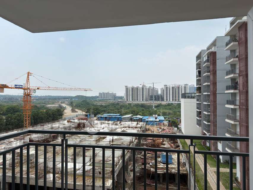 3 BHK Flat In Hallmark Sunnyside For Sale  In Manchirevula