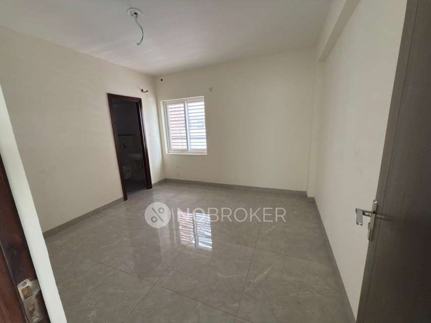 3 BHK Flat In Hallmark Sunnyside For Sale  In Manchirevula