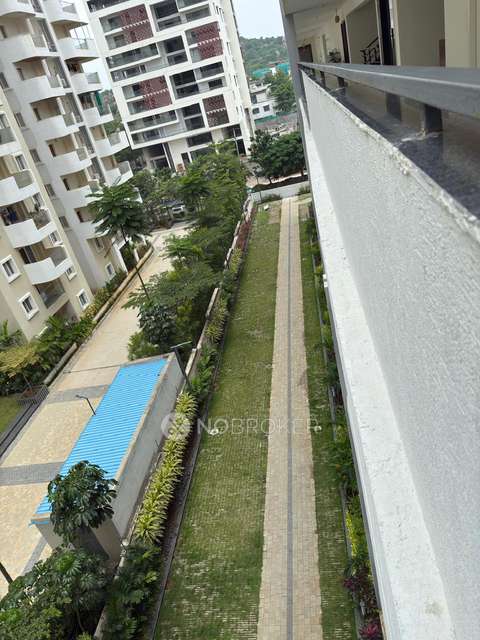 3 BHK Flat In Hallmark Sunnyside For Sale  In Manchirevula