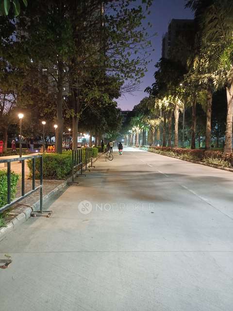 2 BHK Flat In Kolte Patil Little Earth Apartments For Sale  In Pimpri-chinchwad