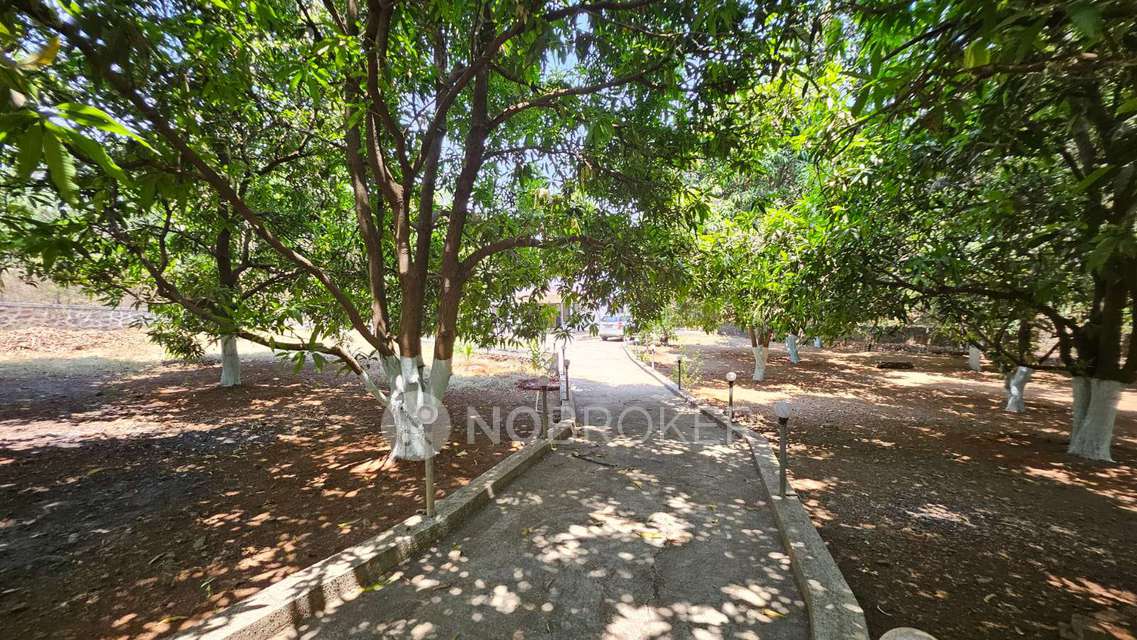 Plot For Sale  In Piccadilly Farms In Neral