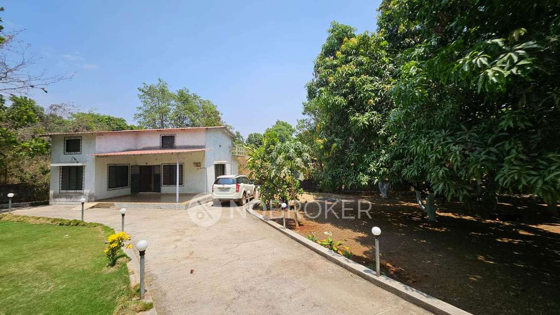 Plot For Sale  In Piccadilly Farms In Neral