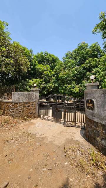 Plot For Sale  In Piccadilly Farms In Neral