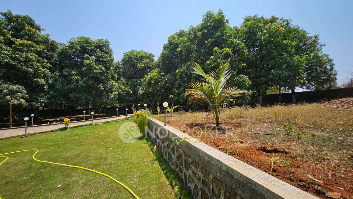 Plot For Sale  In Piccadilly Farms In Neral