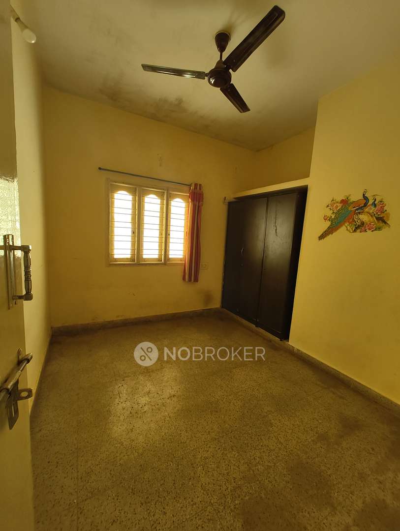 Independent House Sri Balaji Krupa Layout Without Brokerage Semifurnished 2 BHK Flat for Sale