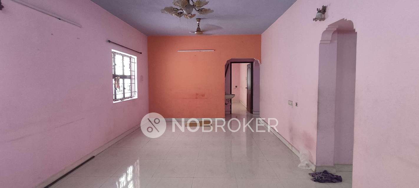 3 BHK Flat In Bhrathiar Kudil   For Sale  In West Mambalam