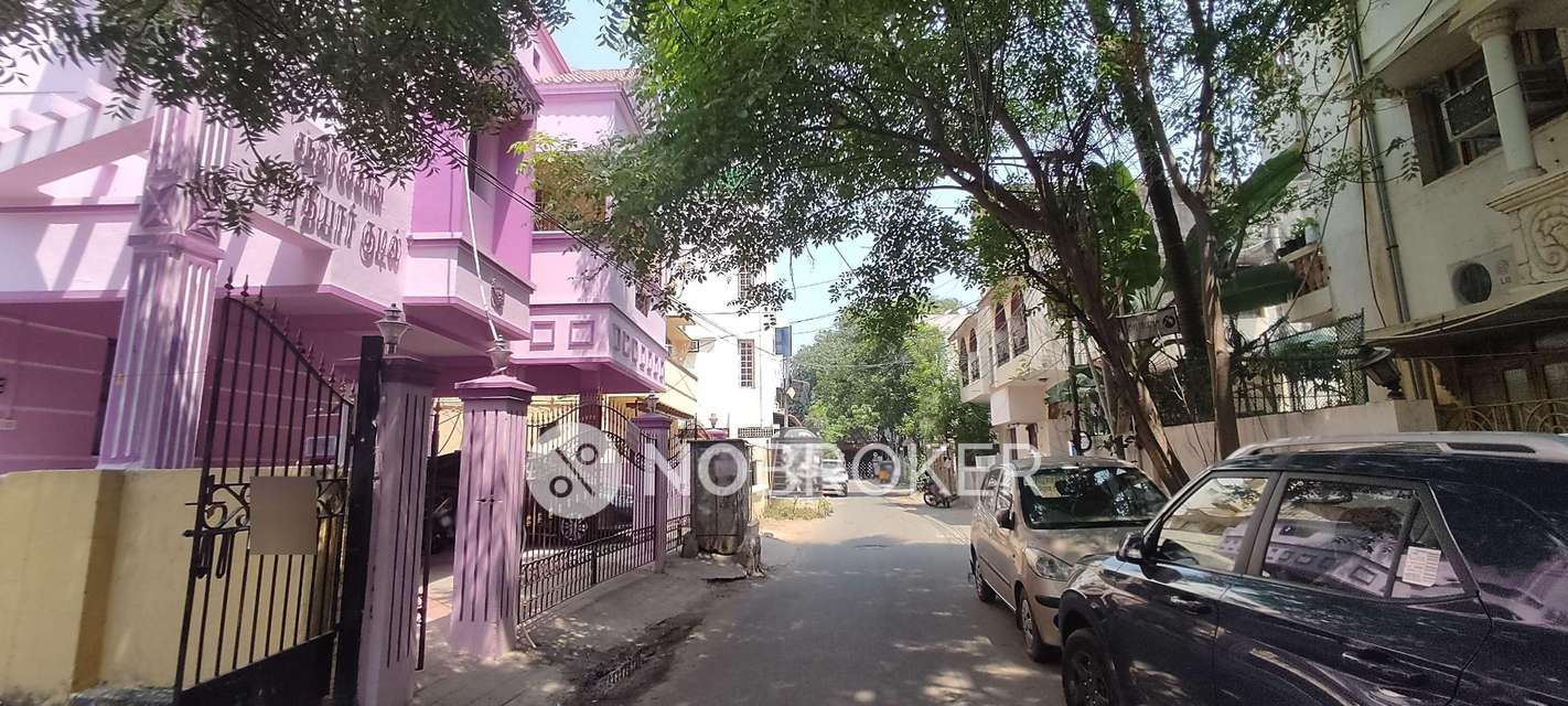 3 BHK Flat In Bhrathiar Kudil   For Sale  In West Mambalam