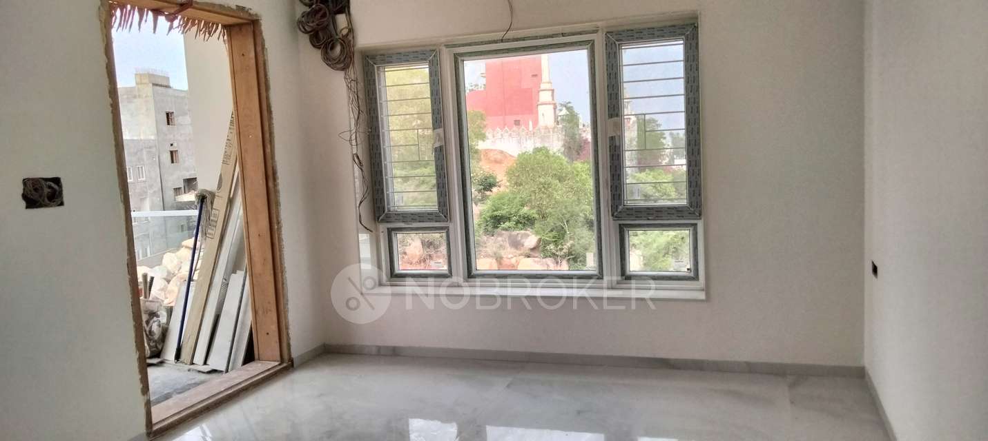 3 BHK Flat In Chathrapathy Hills For Sale  In Vanasthalipuram