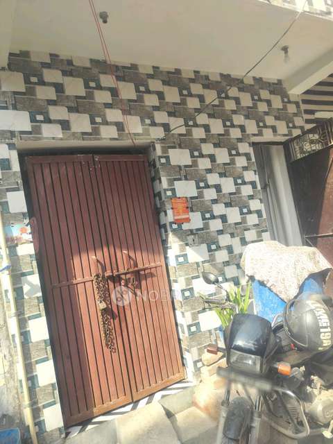 4 BHK Flat For Sale  In Sector 62a