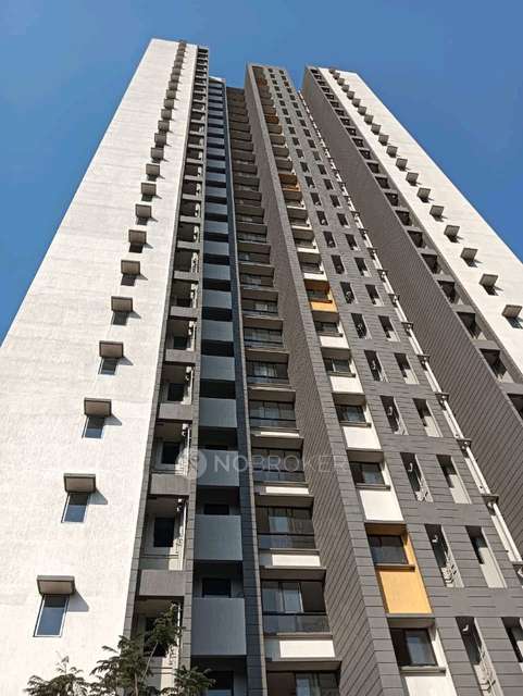 1 BHK Flat In Wadhwa Wise City For Sale  In Wadhwa