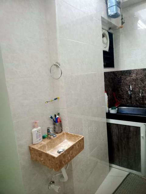 1 BHK Flat In Rizwan Chs, Aqsa Masjid Lane For Sale  In Jogeshwari West