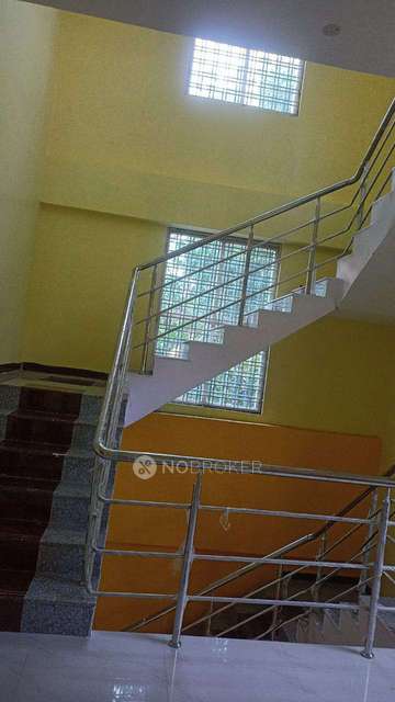 PG for Girls in Dulapally