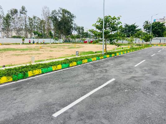 Plot For Sale  In Sizzle Meadows In Avalahalli