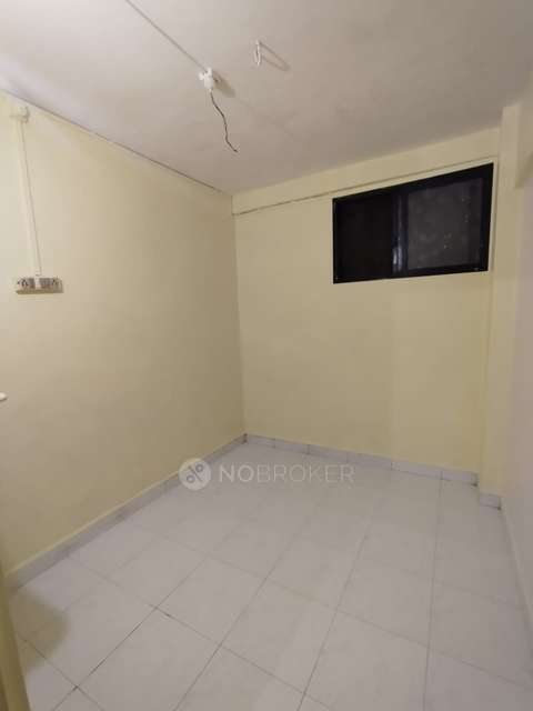 2 BHK Flat In Mahavir Chs Vashi For Sale  In Juhu Village